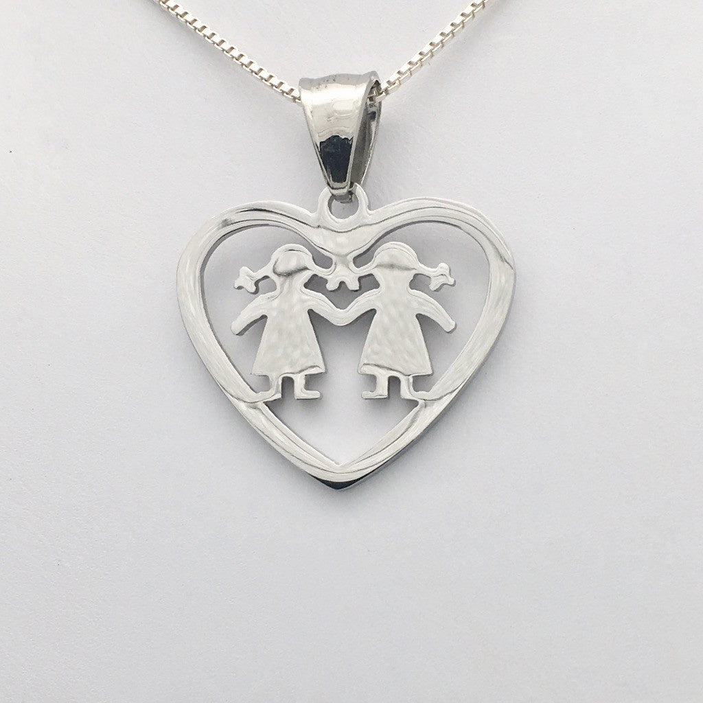 SS1131 Girls Heart Necklace 26"