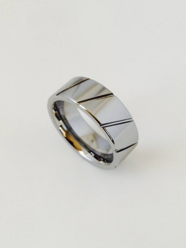 T766R 8mm. Tungsten Ring