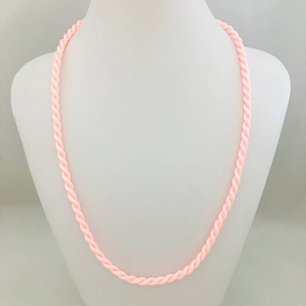 F178  18" 3mm. Nylon Cord Pink