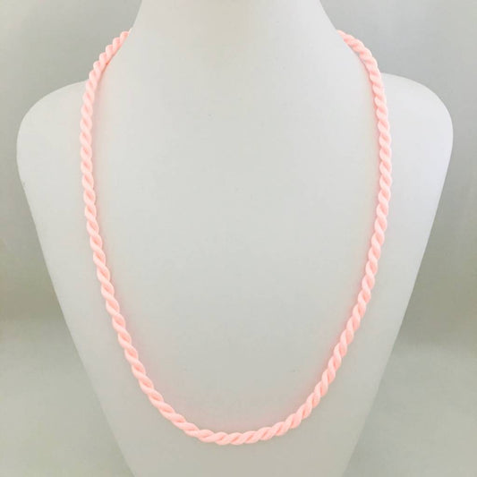 F178  18" 3mm. Nylon Cord Pink