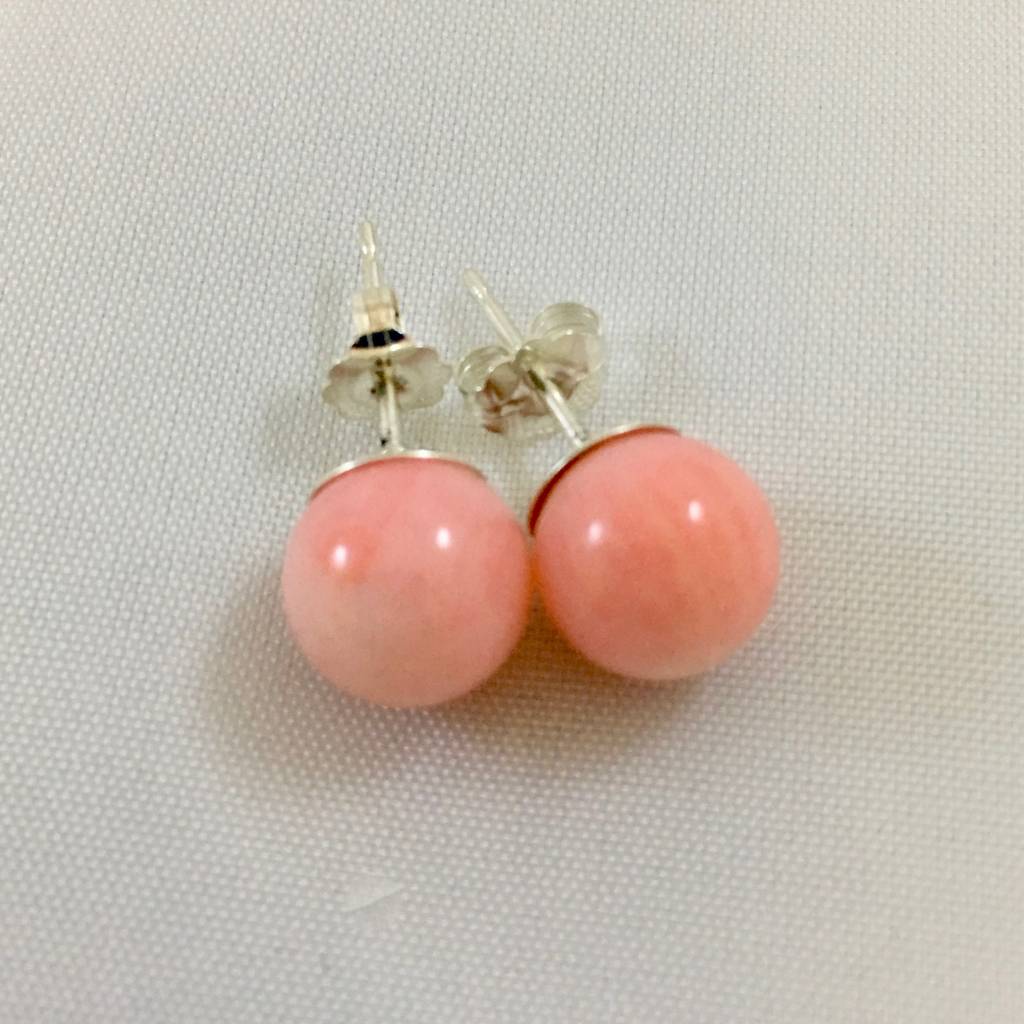 ST1196ER 8mm. Pink Dyed Bamboo Coral Earrings