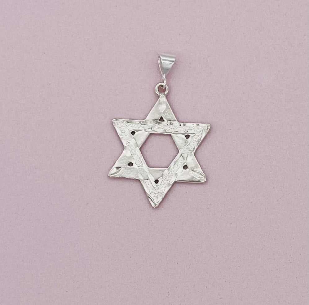 S827P Star of David