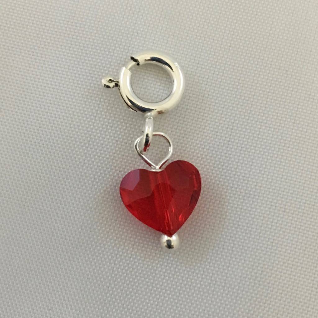 C1137 Red Heart Charm