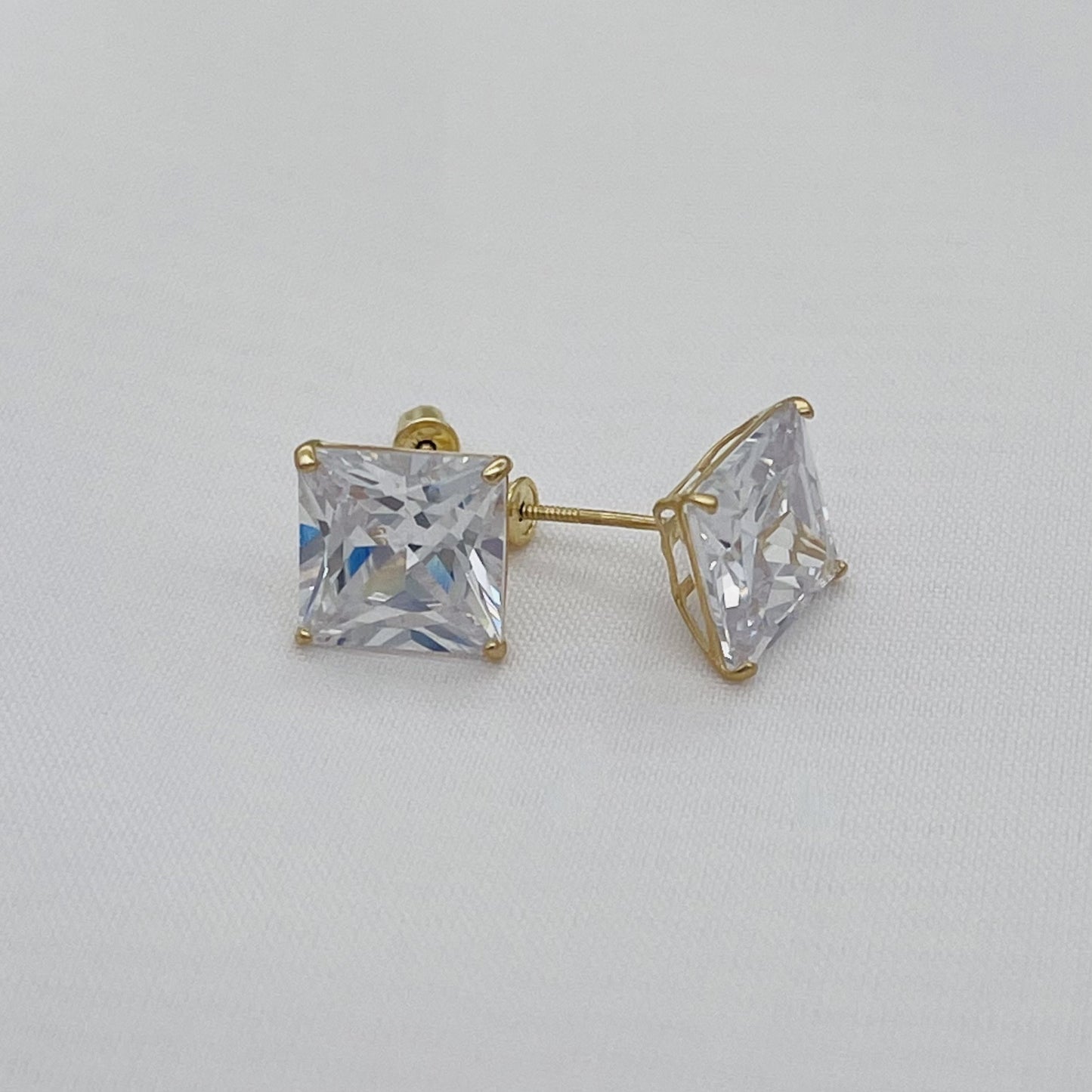 G32ER 14K Gold 7mm. Square Post earrings