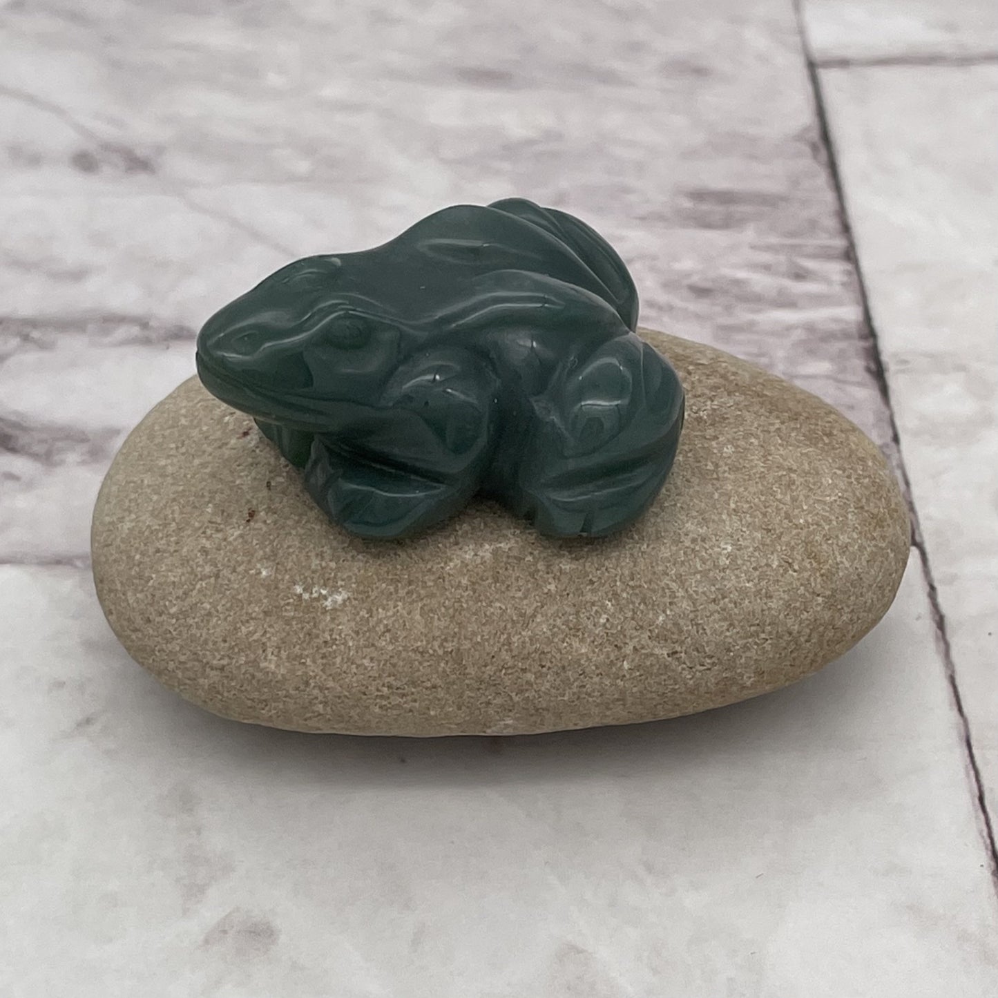 ST1787 Green Agate Frog  45mm.X30mm.