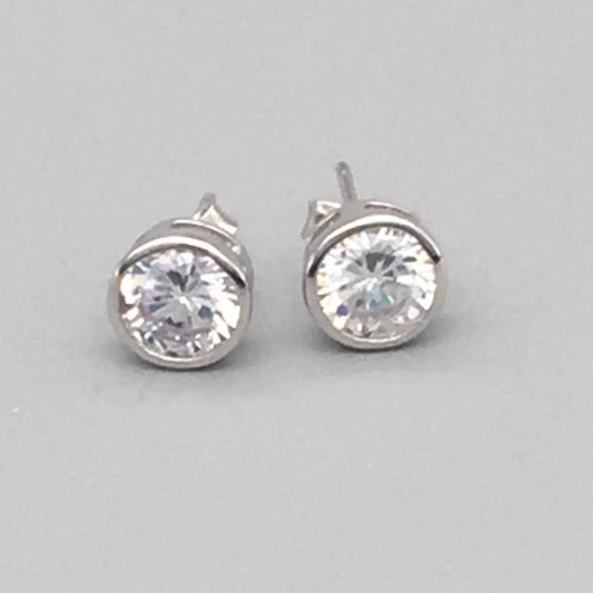 Z1218 7mm.  Post Earrings