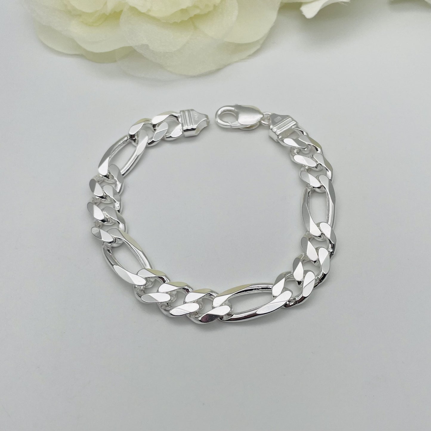 S870BL Figaro Bracelet 10.9mm. x 9"