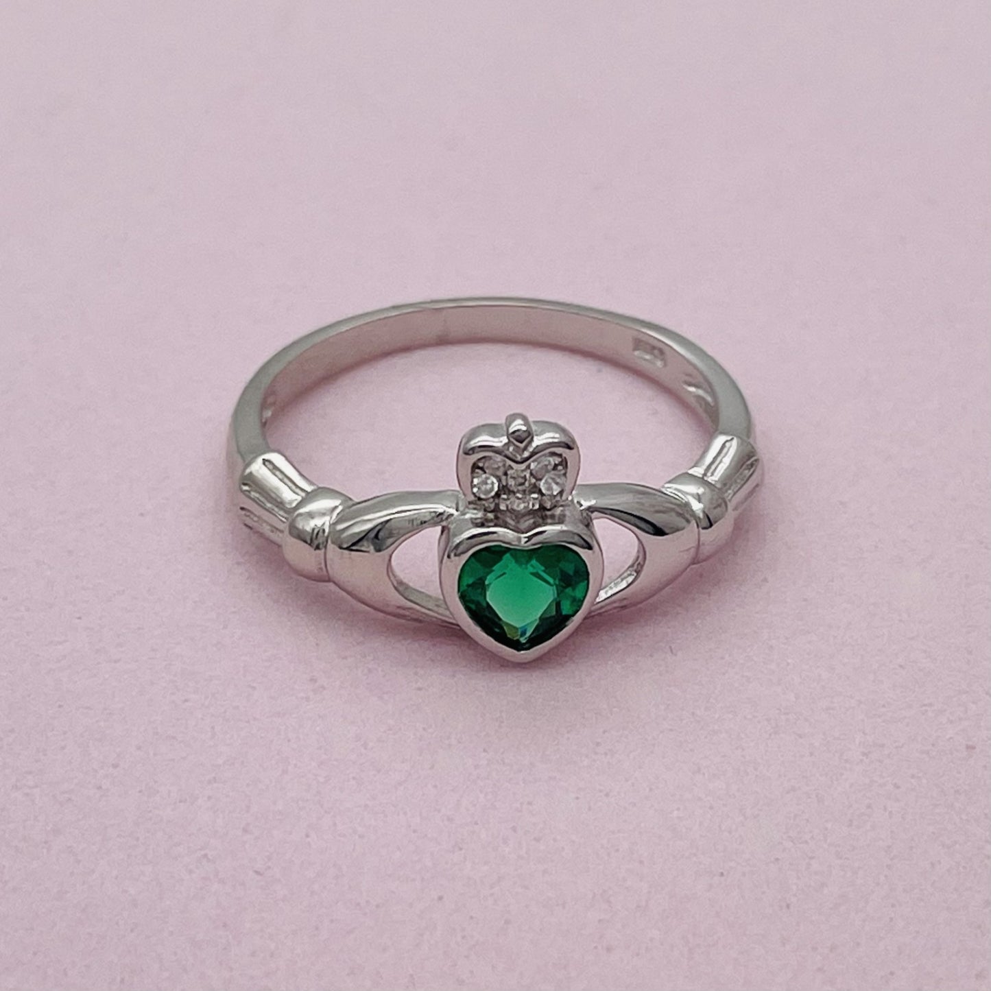 Z1658R Claddagh