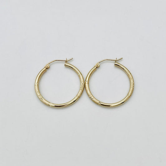 G-141 14K G 2mm.X 25mm. Hoops