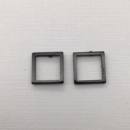 SS1087 8X8 mm. Square Earrings