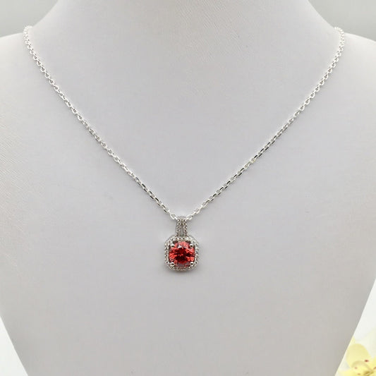 Z1367  18" Square Necklace Red