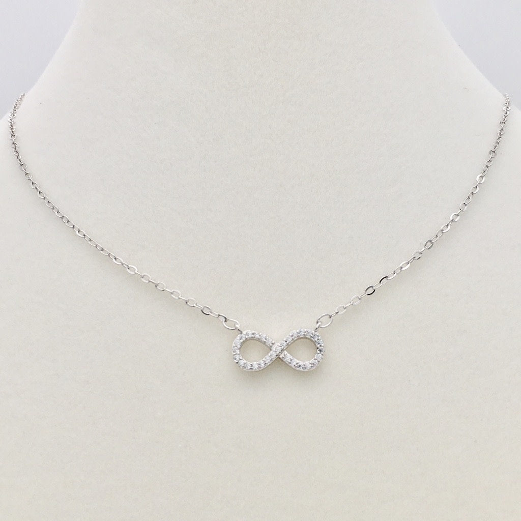 Z1387  16"  Infinity Necklace