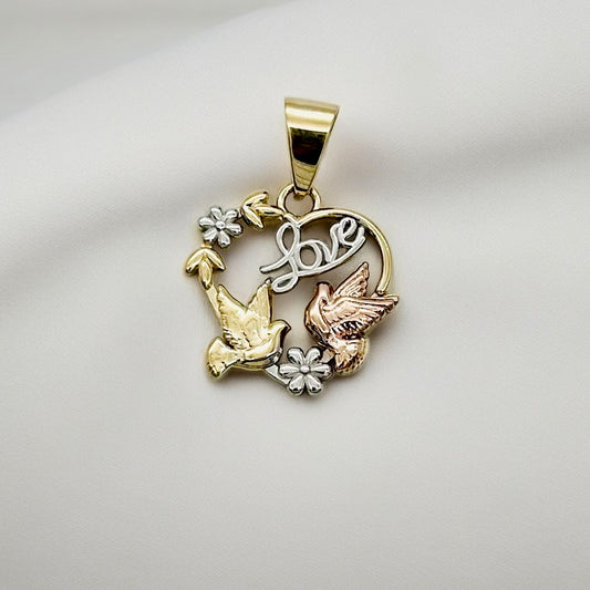 G395 14K Gold Heart Love Pendant