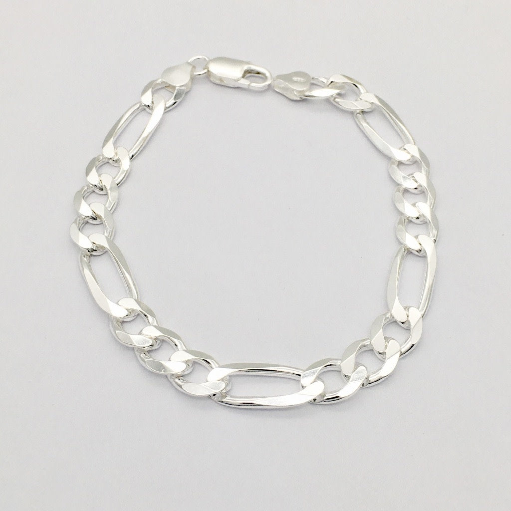 S1448BL Super Flat Figaro Bracelet  9mm.x9"