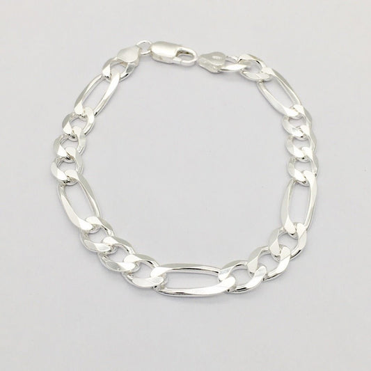 S1448BLSuper Flat Figaro Bracelet 9mm.x 8"