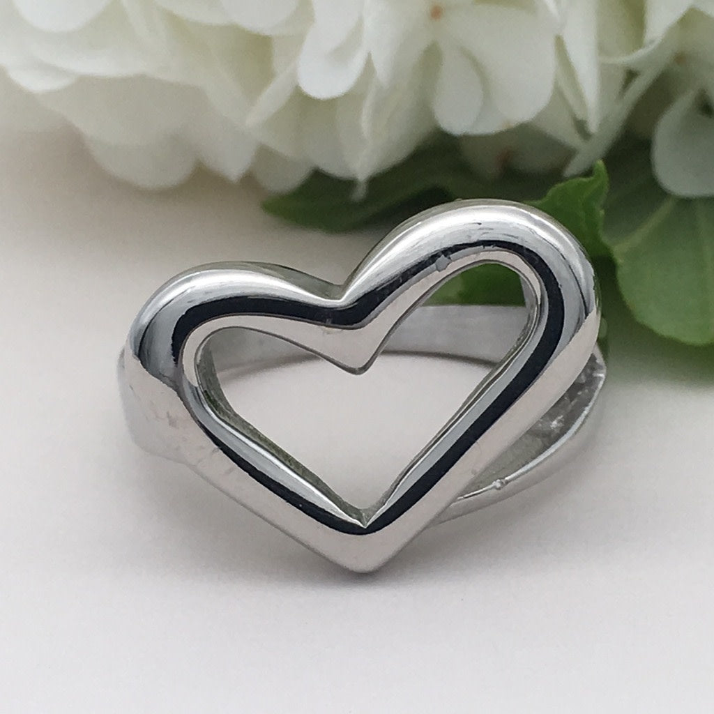 SS1050R Heart Ring