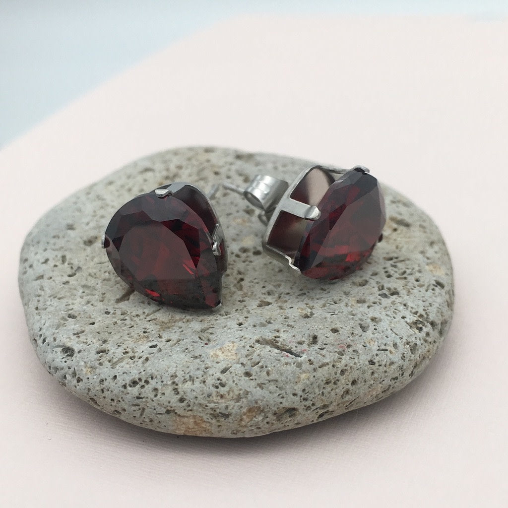 SS950ER 13x10mm.Garnet