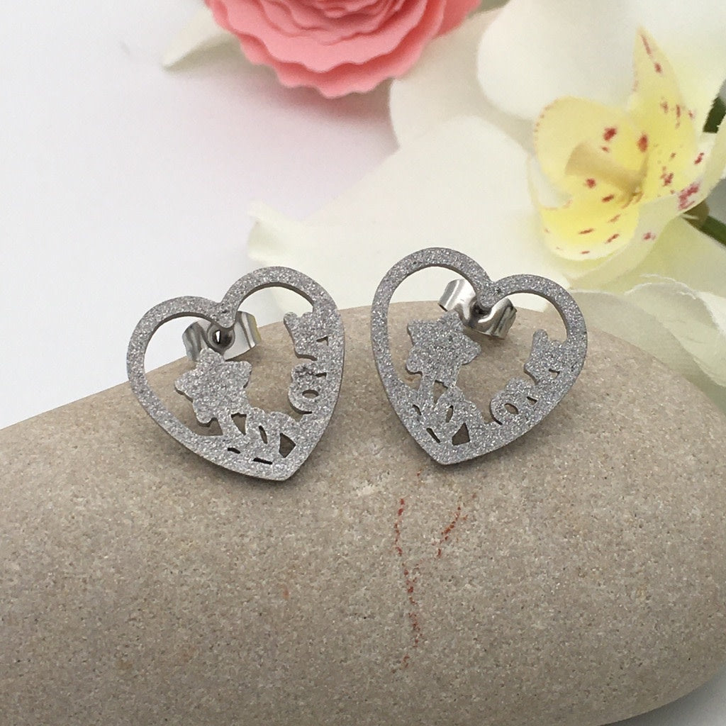 SS1359 Heart Earrings  W/ Flower Final sale