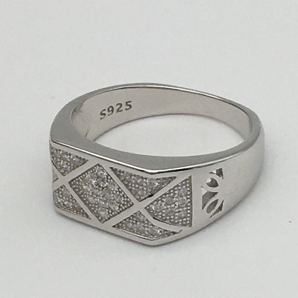 Z1353R man's Ring