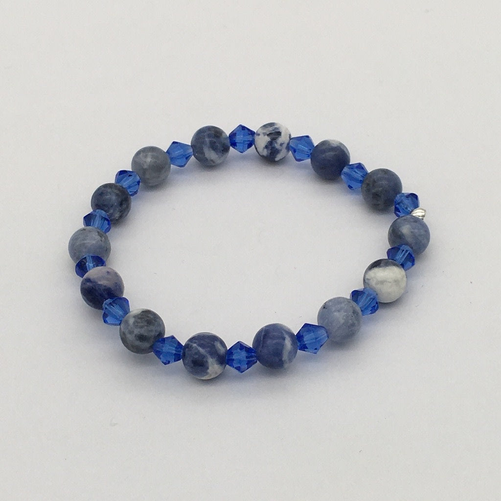 CH825BL Sodalite Bracelet 6"