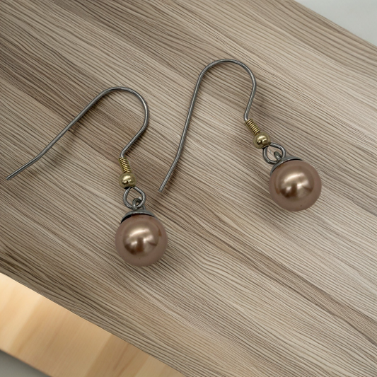 SS1581 Beige Pearl Earrings