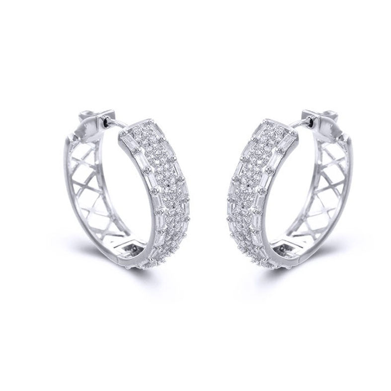 Z1875ER Hoop Earrings  7mm. x 23mm