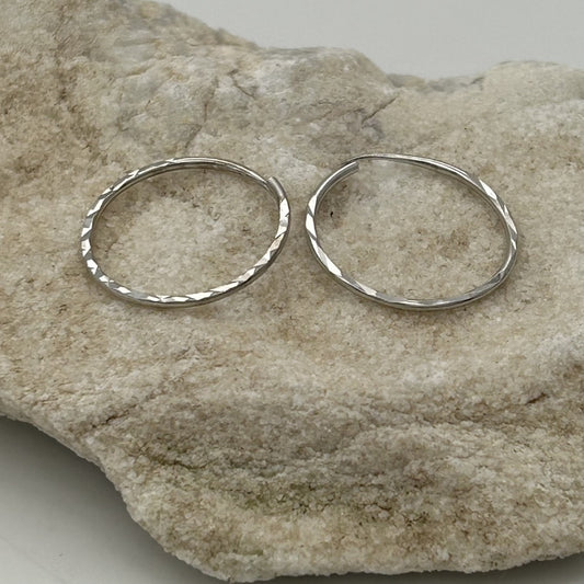 S1800ER Hoop Earrings 20mm.