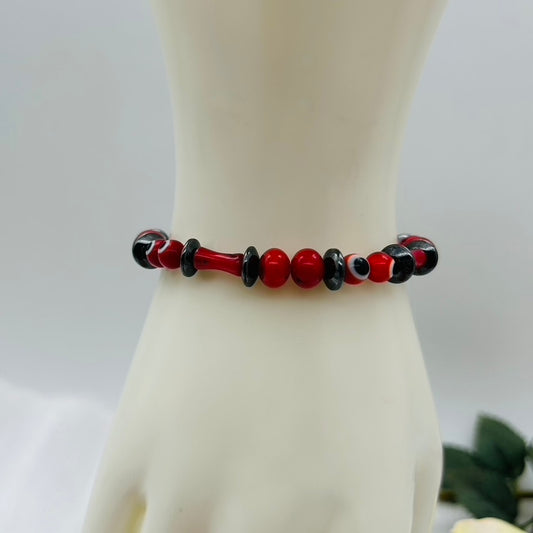 ST1863BL Dyed Red  Bamboo coral & Eyes Bracelet 6.5"