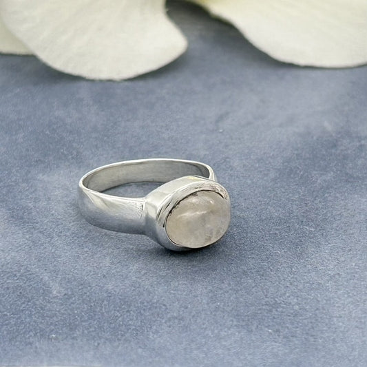 St1627R Moonstone Ring #6