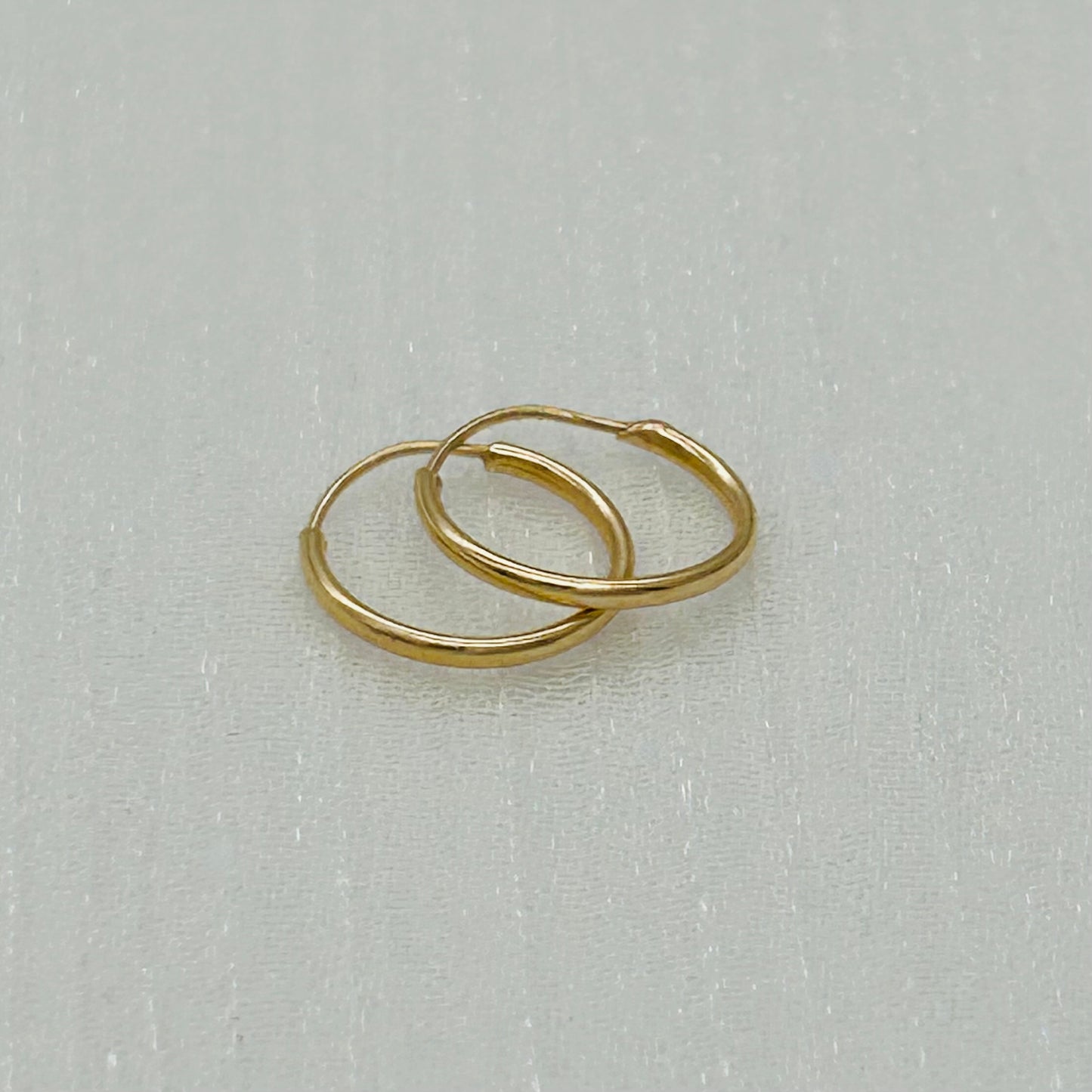 G320ER 14K Gold Hoop Earrings  1.2x11mm